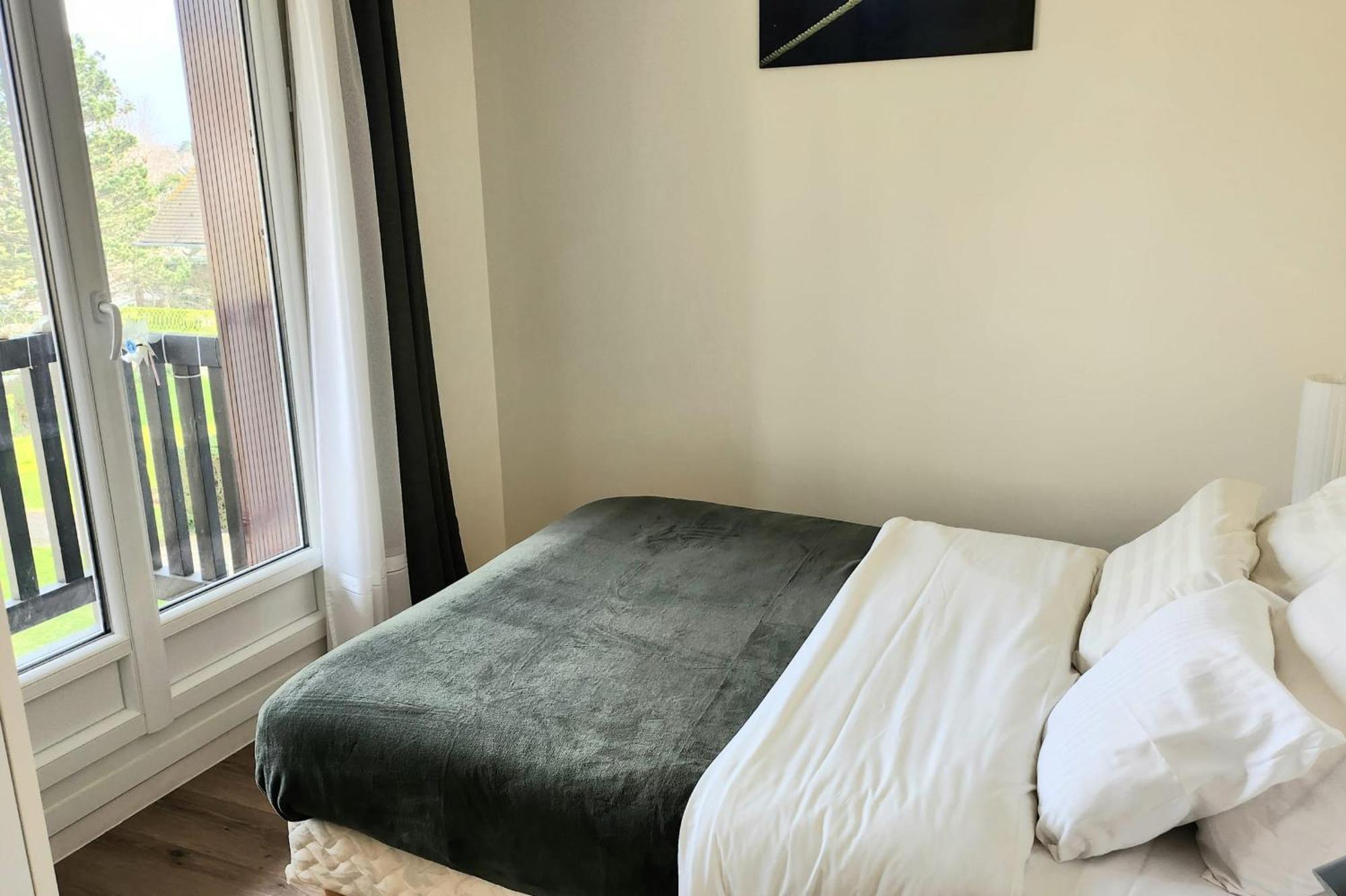 Beautiful With 3 Balconies Appartamento Blonville-sur-Mer